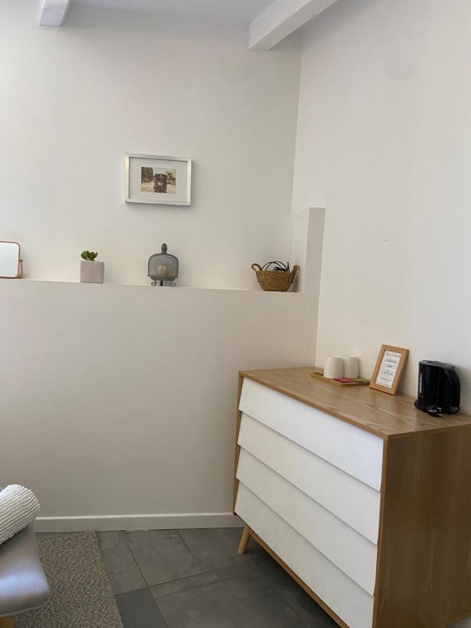 Mas Lafleur Bed & Breakfast ชาโตเรอนาร์ ภายนอก รูปภาพ
