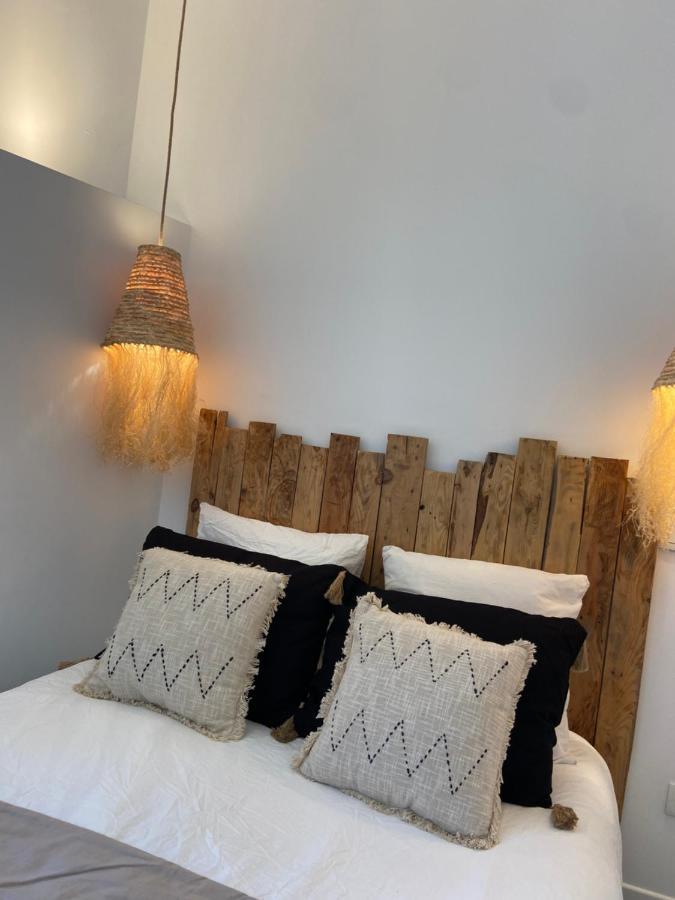Mas Lafleur Bed & Breakfast ชาโตเรอนาร์ ภายนอก รูปภาพ