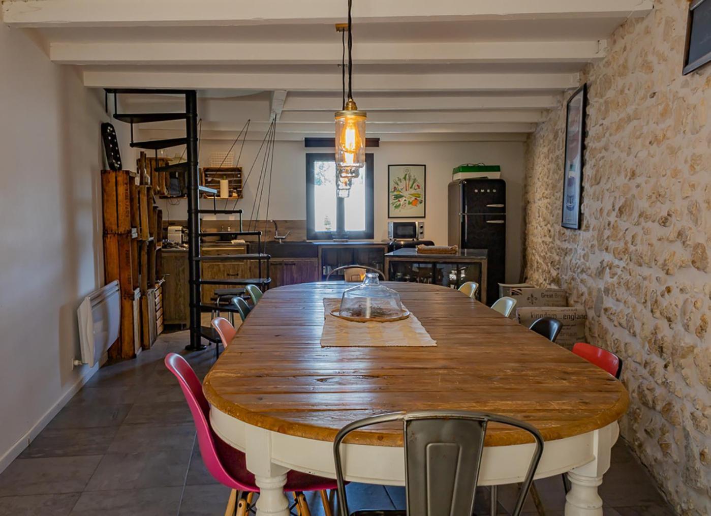 Mas Lafleur Bed & Breakfast ชาโตเรอนาร์ ภายนอก รูปภาพ