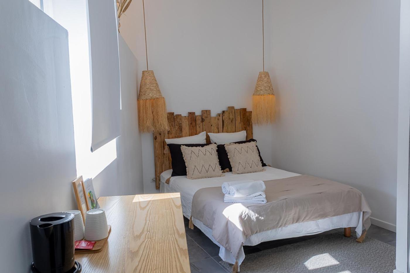 Mas Lafleur Bed & Breakfast ชาโตเรอนาร์ ภายนอก รูปภาพ